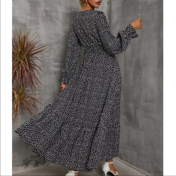 Boho Gypsy Print Flounce Sleeve Smocked Dress - Picture 2 of 14